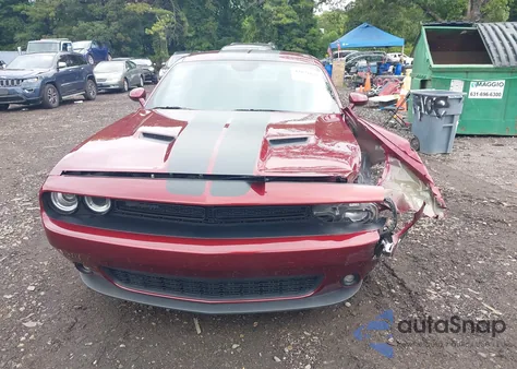 2023 Dodge Challenger Sxt z USA, uszkodzony, nr VIN 2C3CDZAG8PH692908